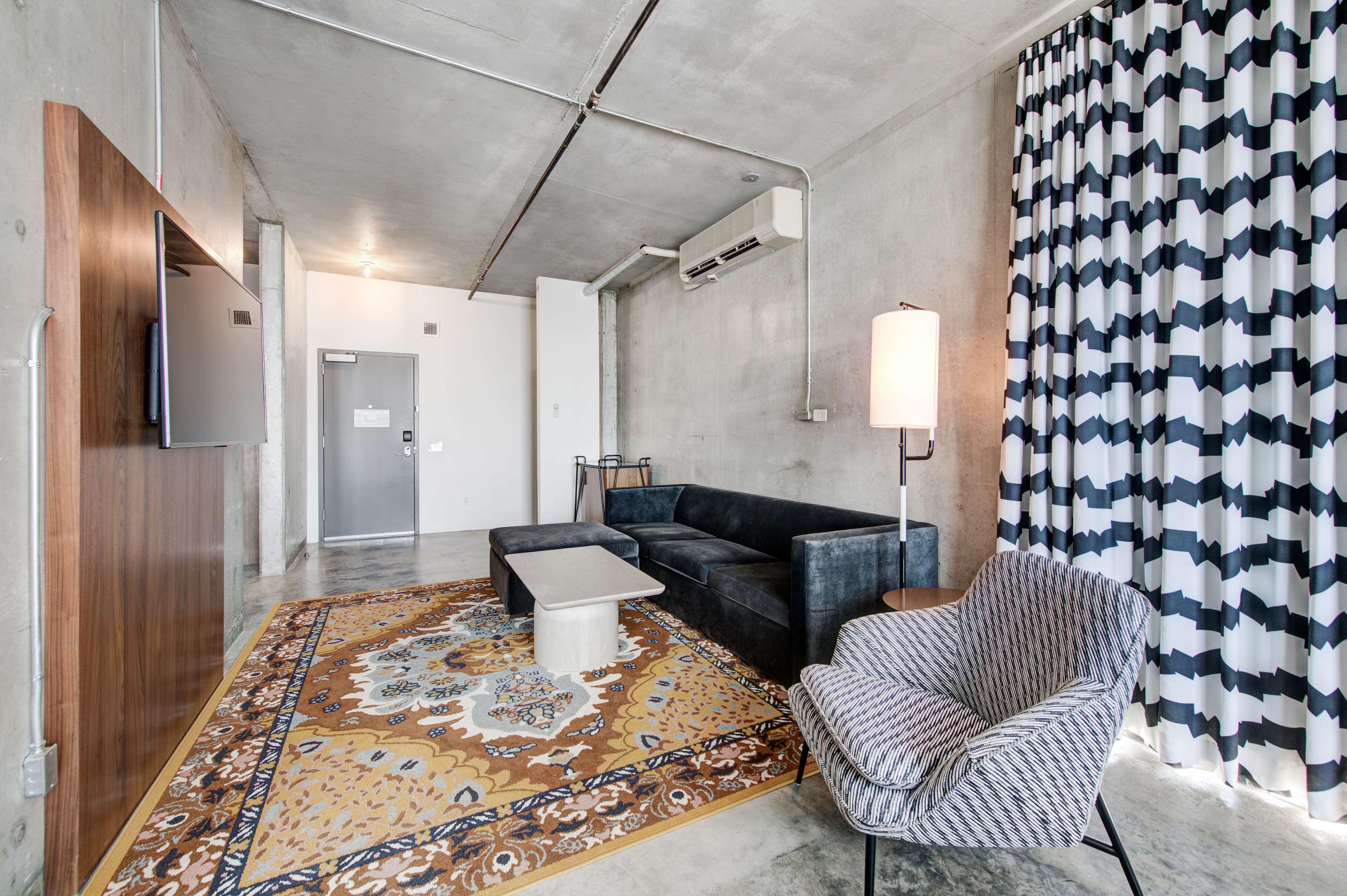 Nylo Las Colinas Hotel, Tapestry Collection By Hilton Ървинг Екстериор снимка